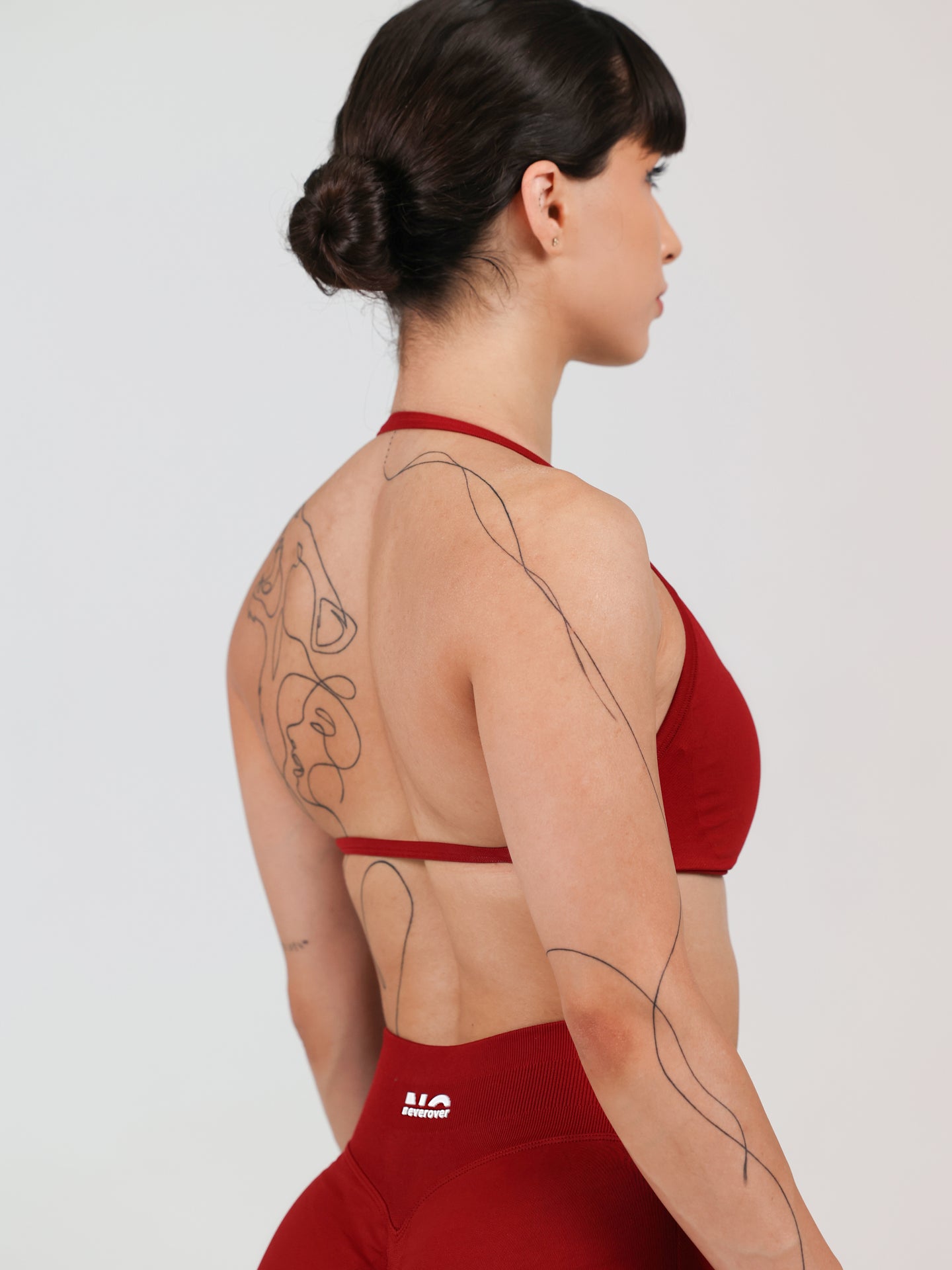 Hue Minimal Strappy Bra - Neverover Activewear