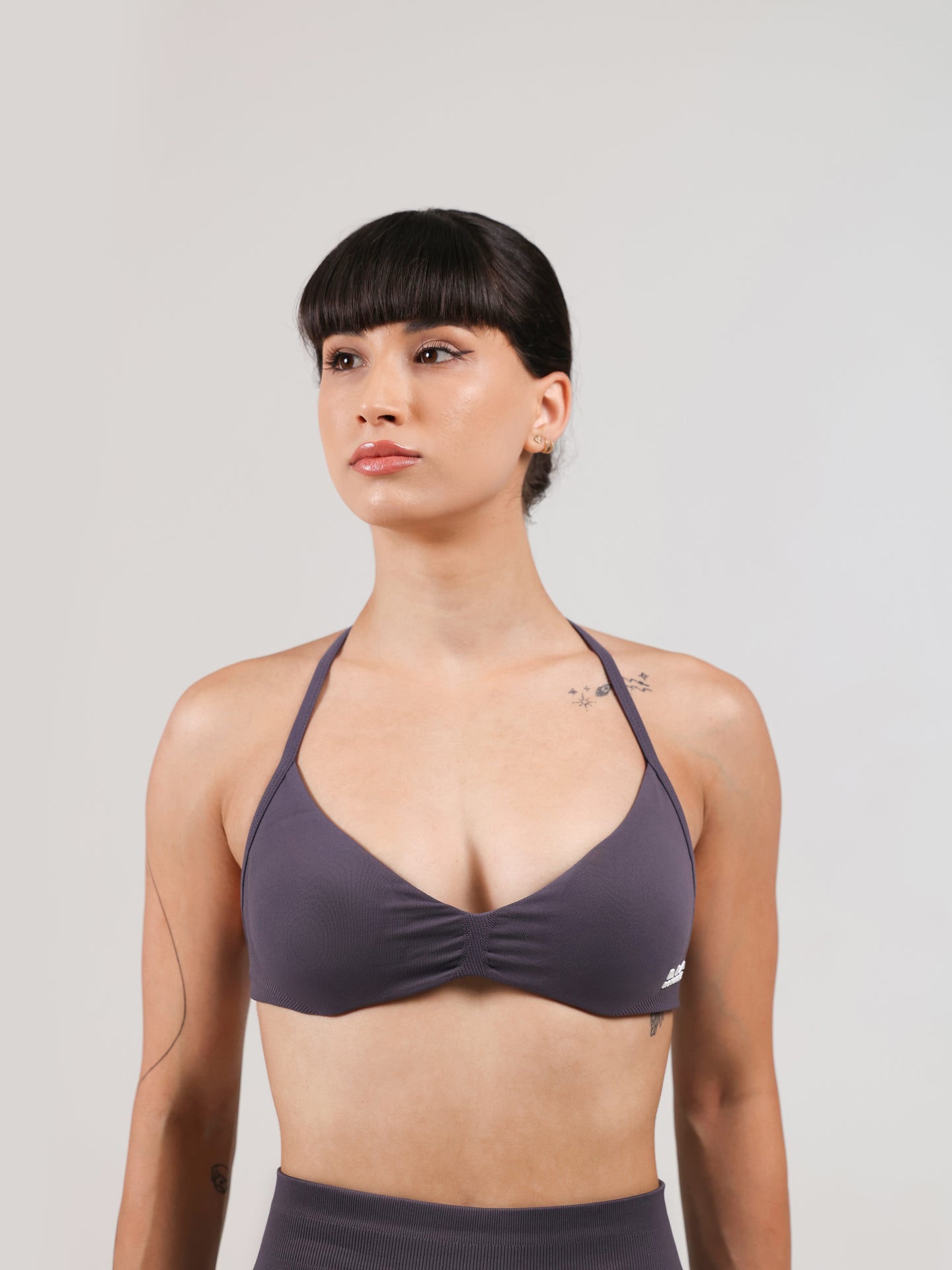 Hue Minimal Strappy Bra - Neverover Activewear
