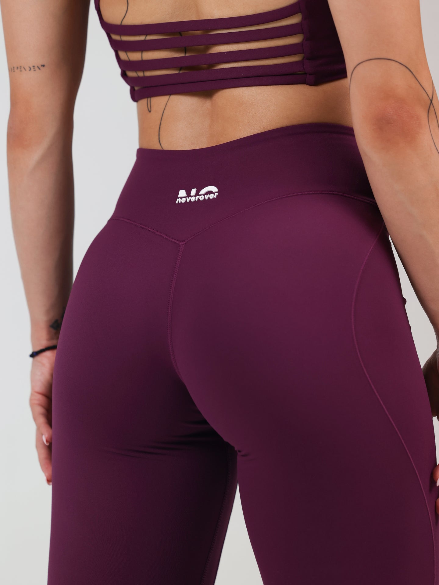 Nova Leggings - Neverover Activewear