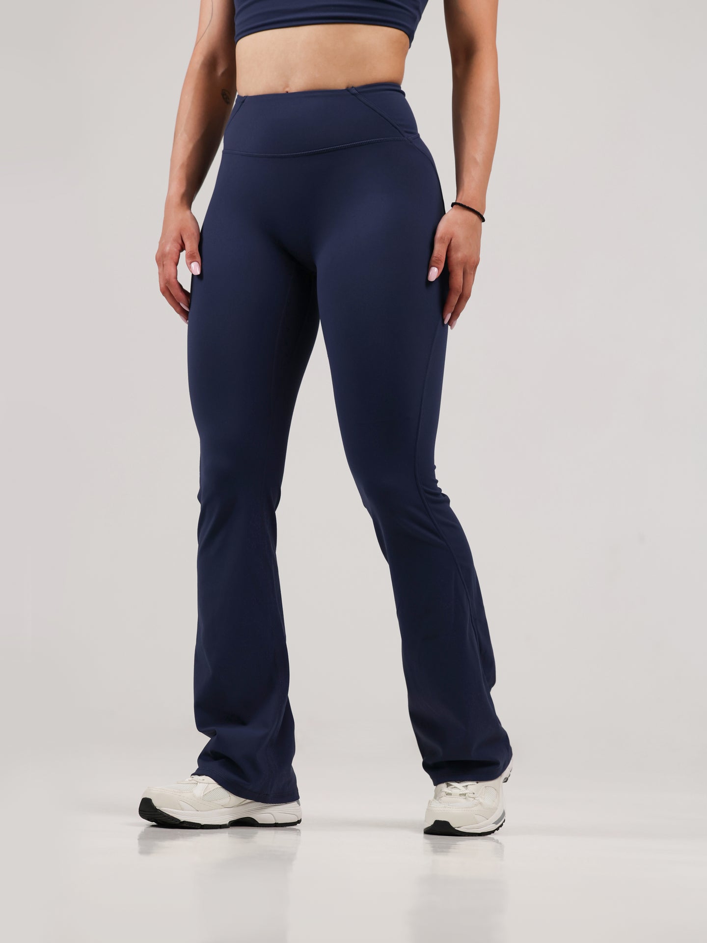 Nova Flared Leggings - Neverover Activewear