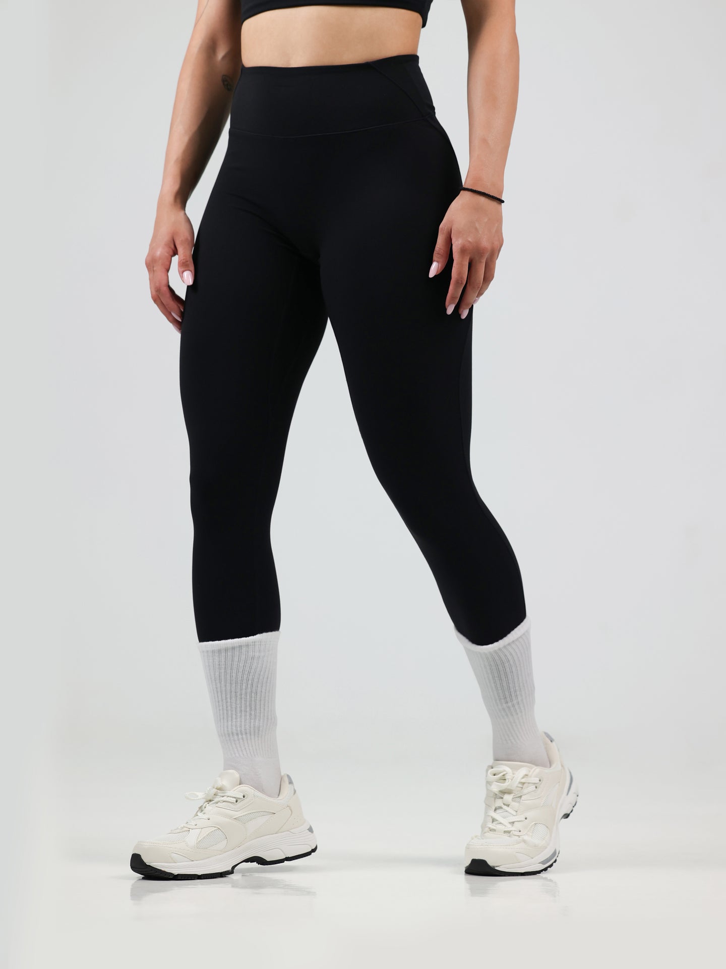 Nova Leggings - Neverover Activewear