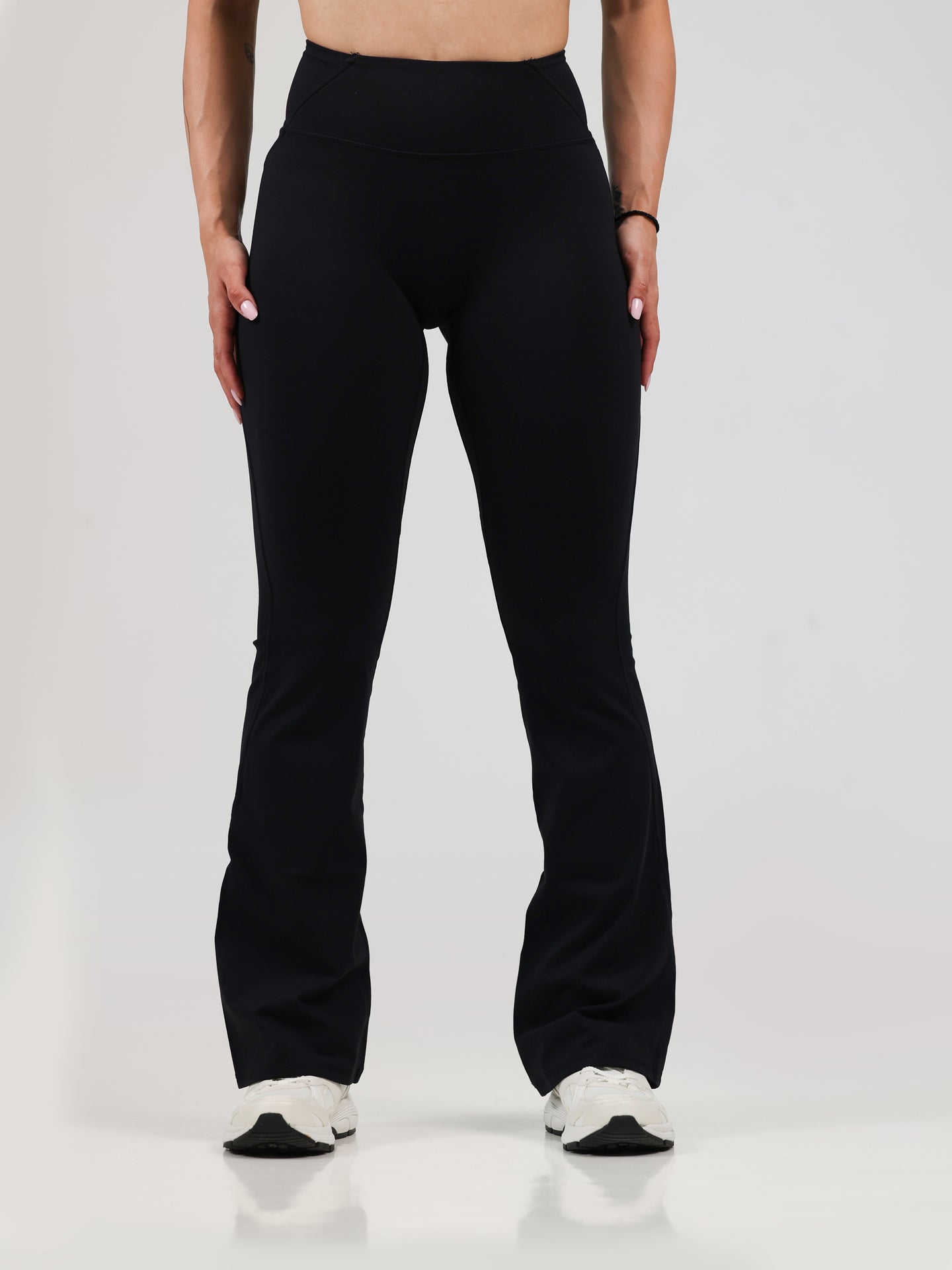 Nova Flared Leggings - Neverover Activewear