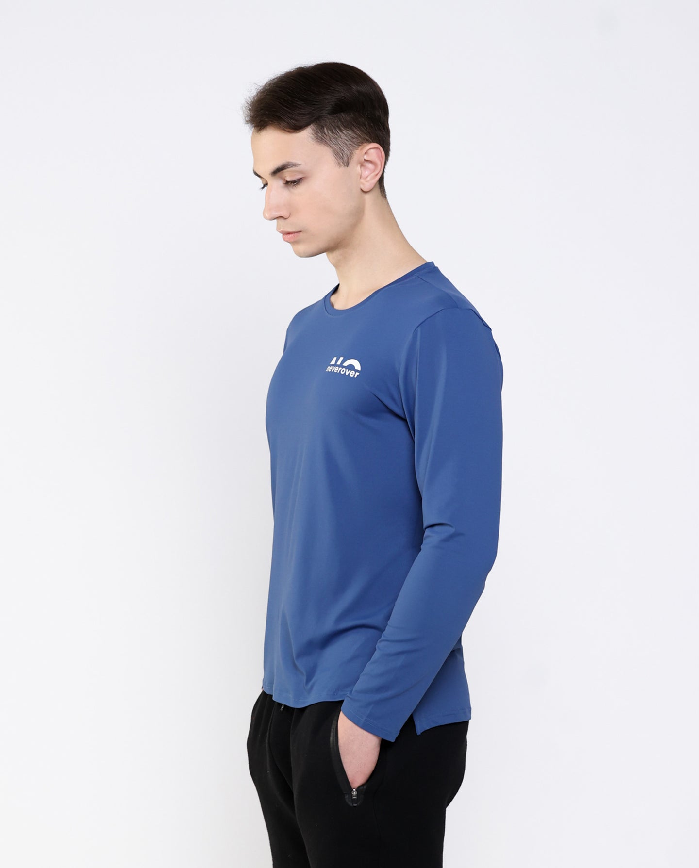 Men's Essential Long Sleeve T-shirt - Neverover Activewear