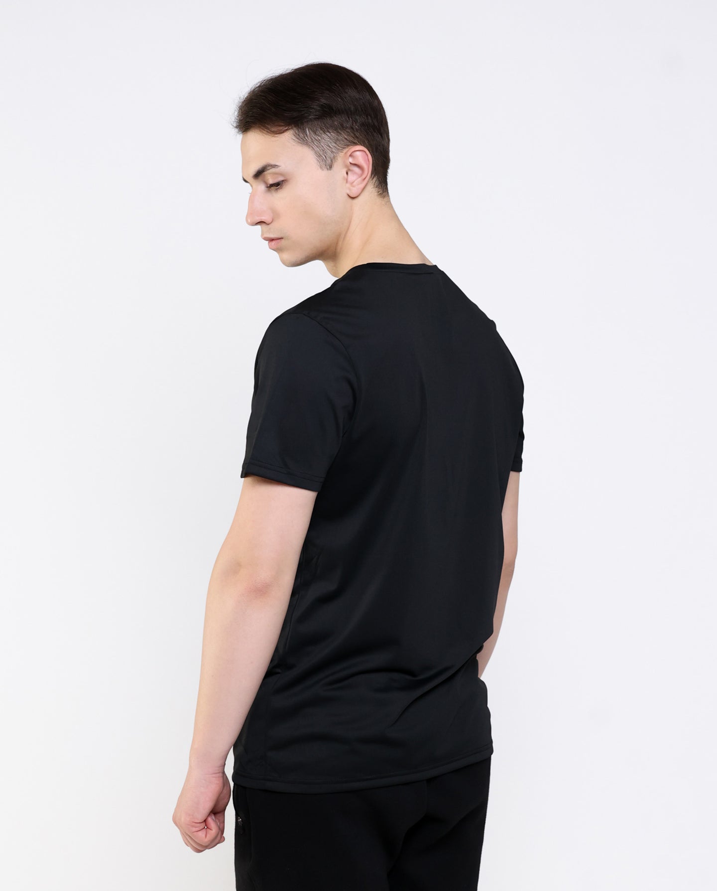 Men's Essential T-shirt - Neverover Activewear
